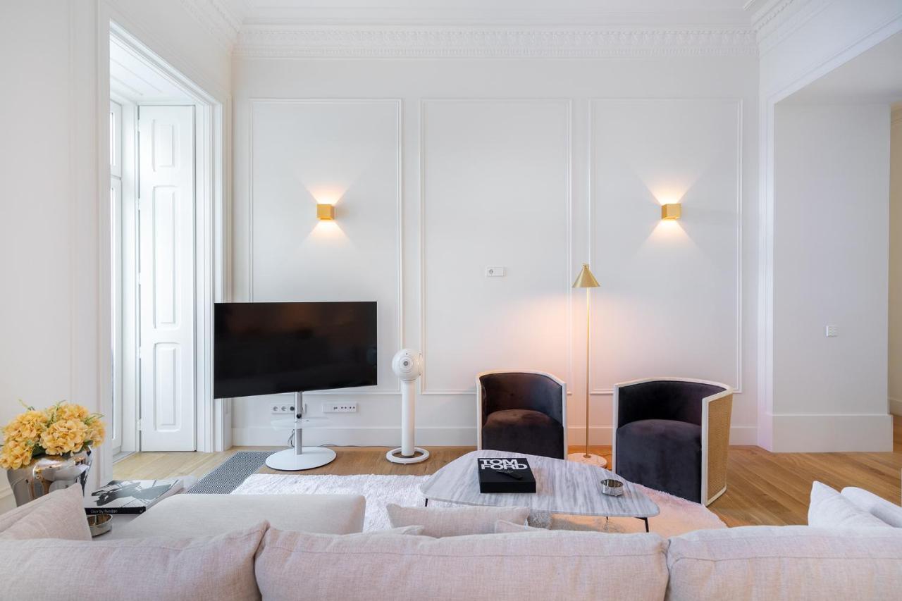 Whome | Av. Da Liberdade Deluxe Apartment W/ S-Pool, Gym & Parking Lisboa Ngoại thất bức ảnh