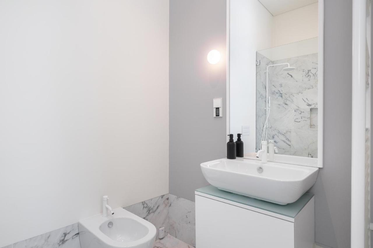 Whome | Av. Da Liberdade Deluxe Apartment W/ S-Pool, Gym & Parking Lisboa Ngoại thất bức ảnh