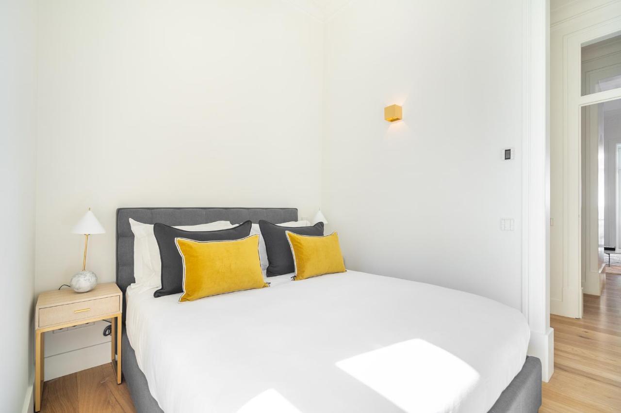 Whome | Av. Da Liberdade Deluxe Apartment W/ S-Pool, Gym & Parking Lisboa Ngoại thất bức ảnh